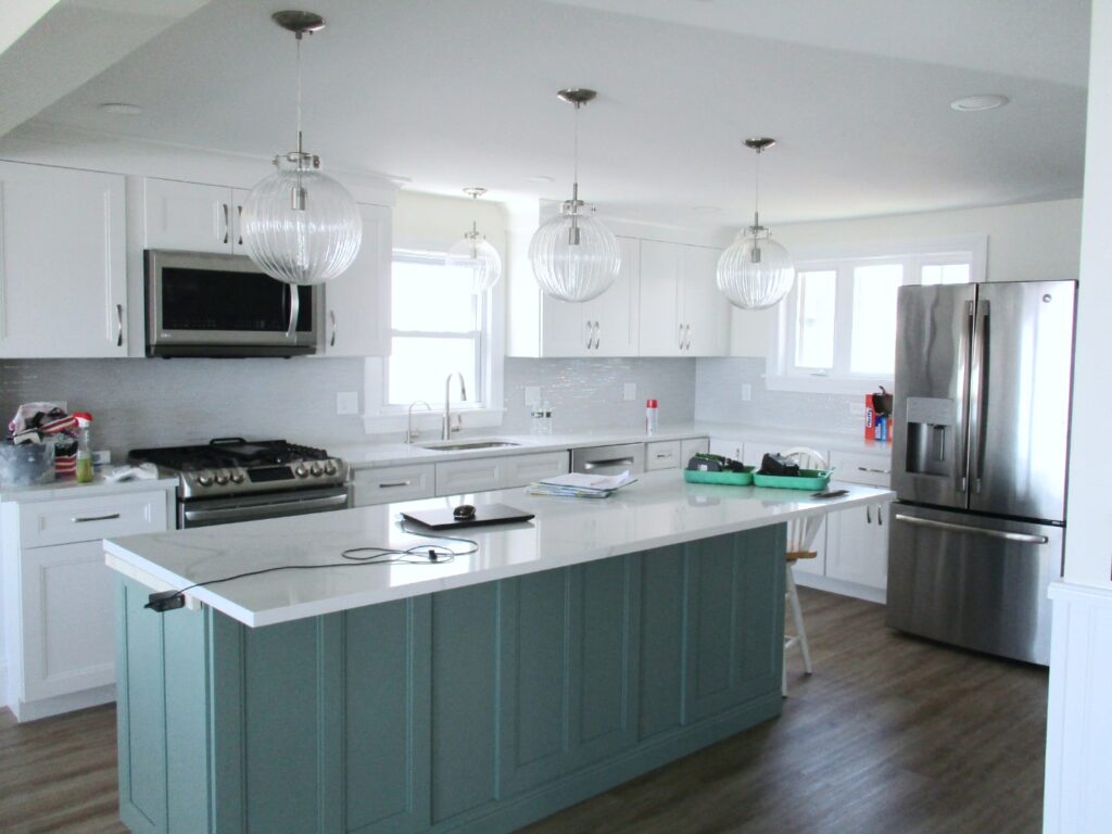 Ocean Blvd – New Kitchen